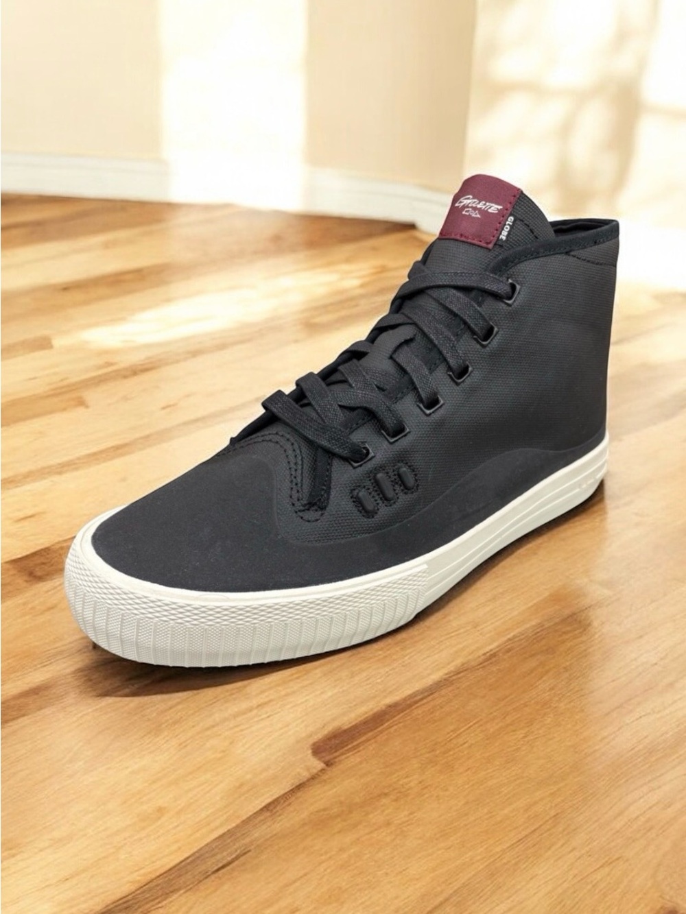 Globe Gilette Mid Black Sneakers Men’s Size 10.5 - Picture 7 of 17